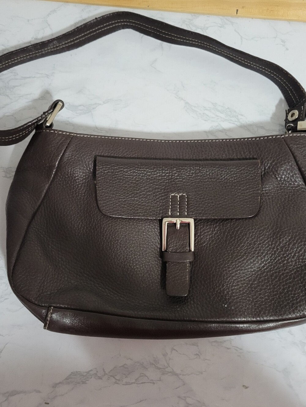 Vintage Etienne Aigner Handbag. Cowhide leather